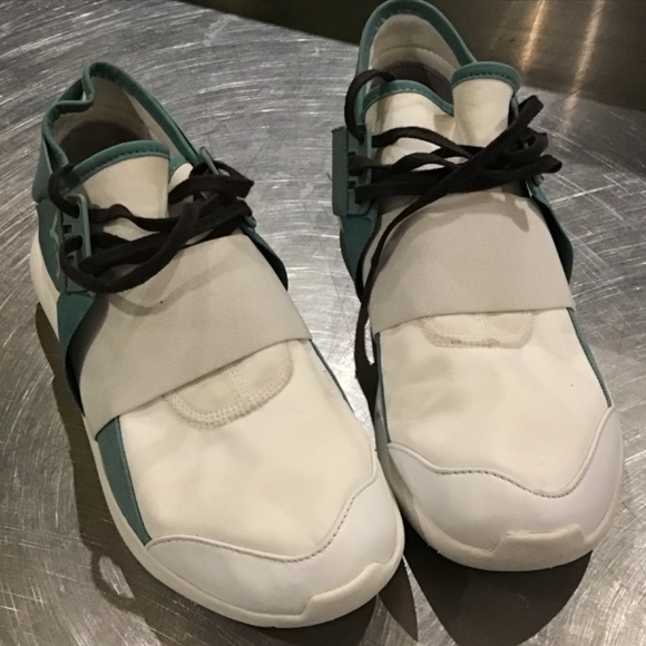 Y-3 men’s shoes - Picture 2 of 6